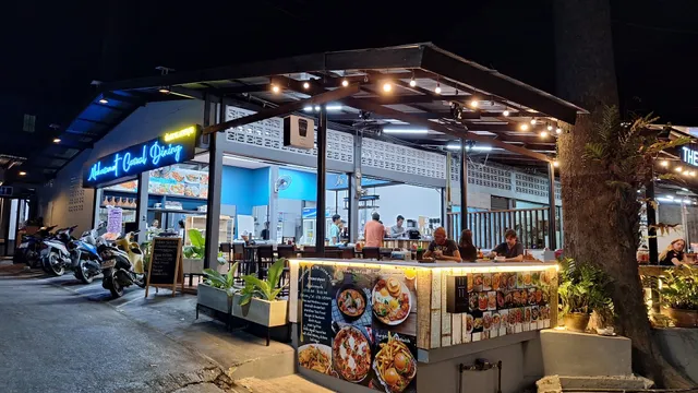 Mahasamut & The Ocean Pizza