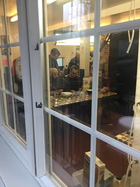 The Full Monty Café