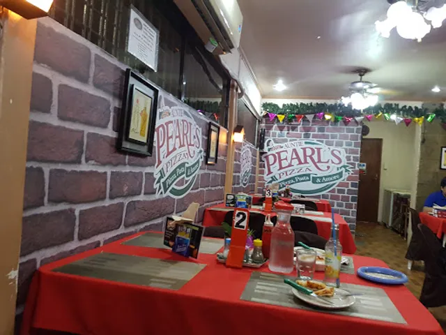 Auntie Pearl's Pizza