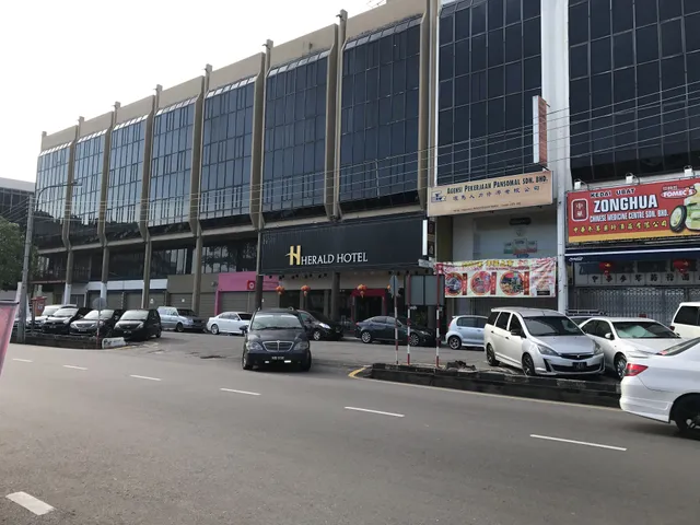 Herald Hotel Melaka by D'concept