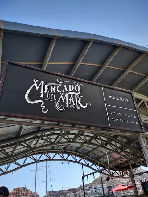 Mercado Del Mar