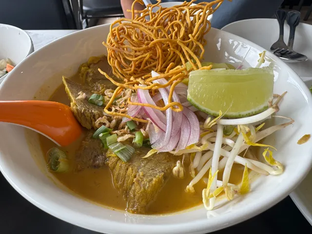 Khao Soi Thai Lafayette