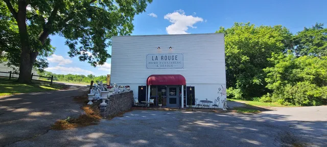 La Rouge Home & Design