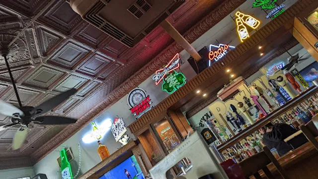 Porkys Bar And Grill