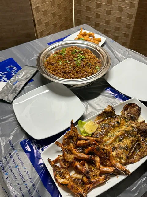 مطعم ميدار للأكلات البحرية الخليجية