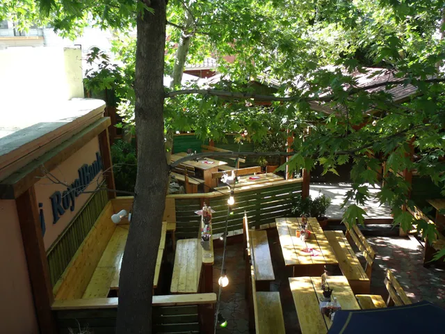 Paul's Baku Steakhouse