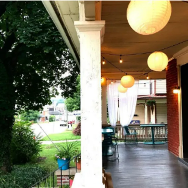 Raw Power Restaurant