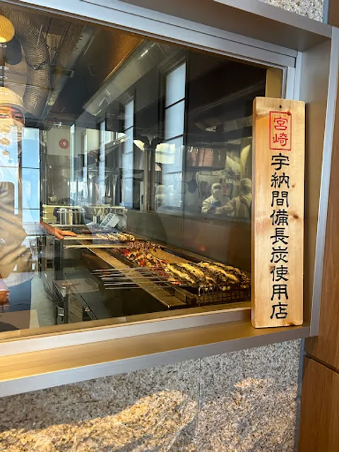 らーめん酒場 八十一(やそいち)