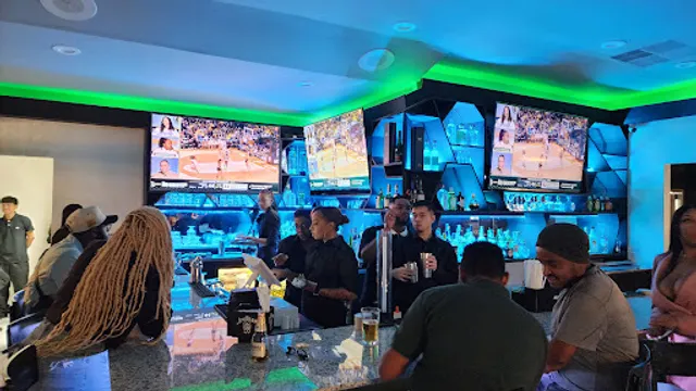 Shebelle Bar & Grill