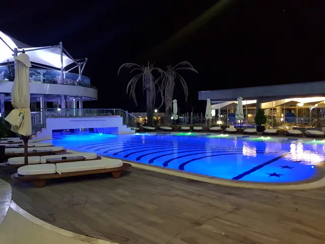 SummerHouse Apartments