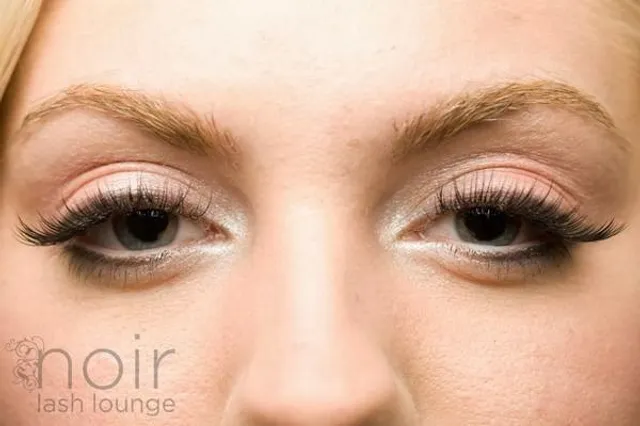 Noir Lash Lounge