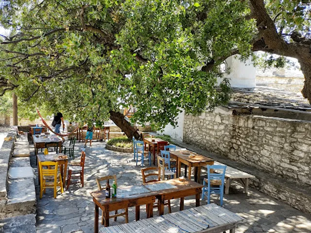 Kostas Tavern