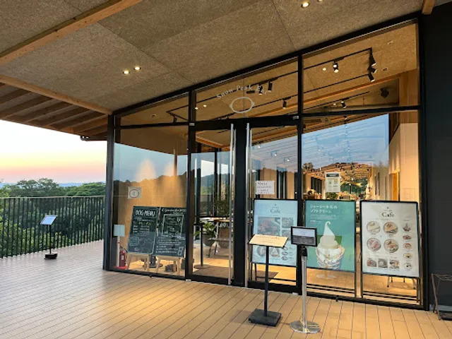 スノーピークカフェ 豊田鞍ヶ池店