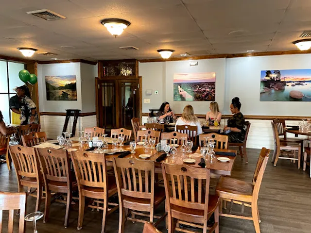 Brock's Riverside Grill