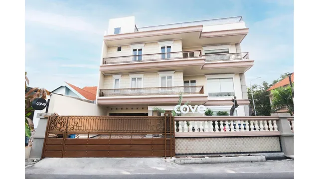 Cove Zeidan House - Kost Airport Surabaya
