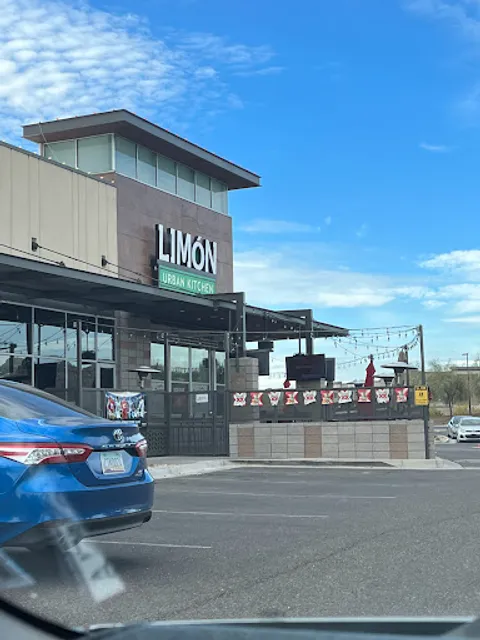 LIMóN Urban Kitchen