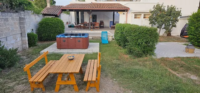 Villa Idume (Salento) - Peaceful Villa with Hot Tub, 5 mins walk from the Beach