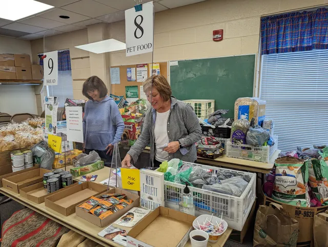 West Hills Food Pantry
