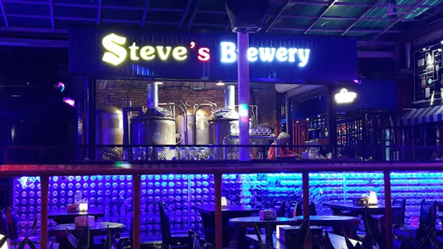Steve's Bar