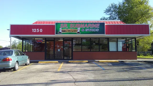 Sr. Submarine & Gyros