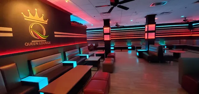 Queen Lounge OKC