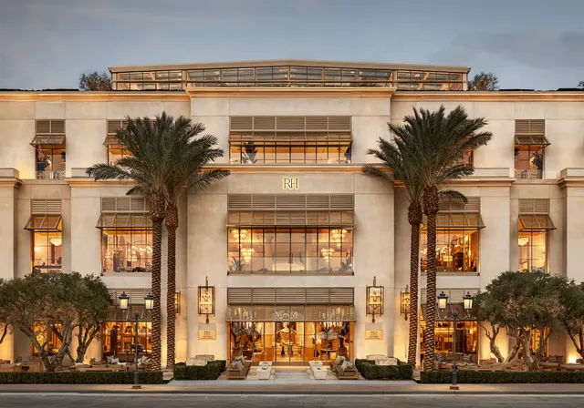RH Newport Beach | The Gallery at Fashion Island