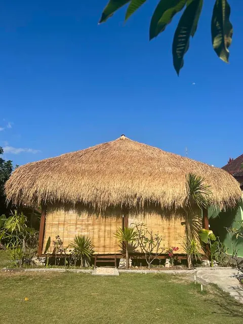 Island Garden Huts & Yoga Shala