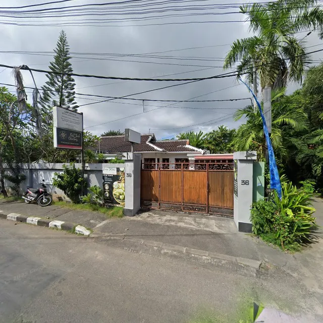 Danau Poso Guest House