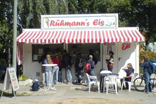 Rühmanns Eisbox (Eisdiele) in Einfeld