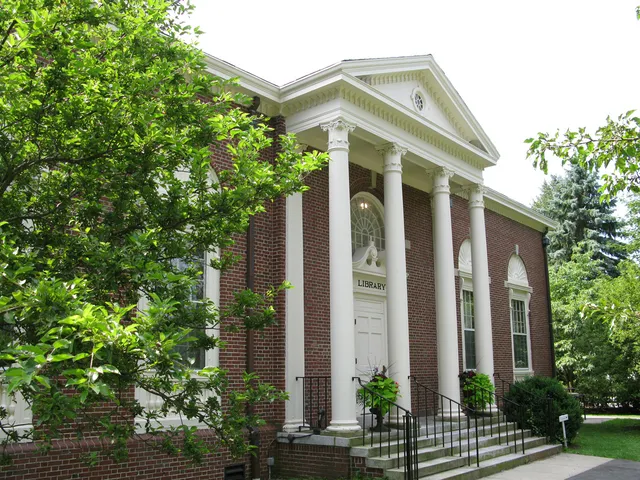 Topsfield Town Library
