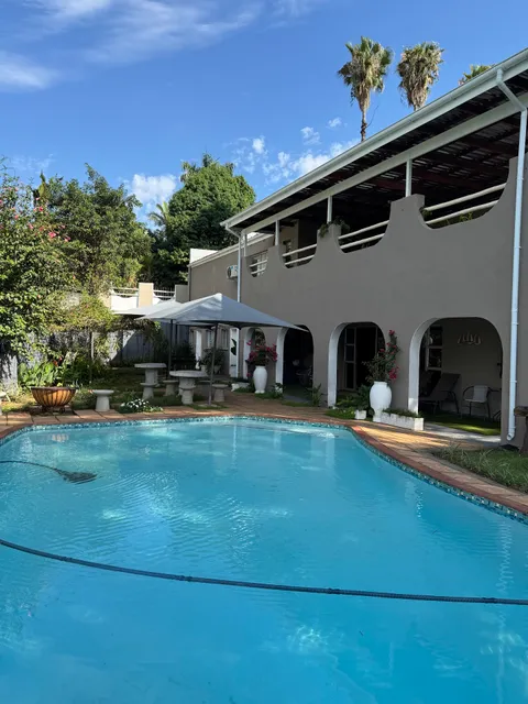 White River B&B (Bed and breakfast)