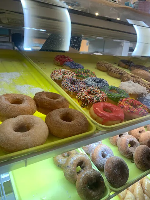 Southern Maid Donut Shop