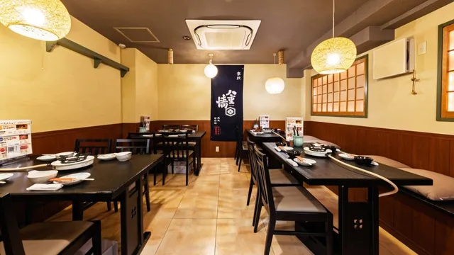 すき焼き しゃぶしゃぶ 肉寿司 食べ放題 和牛ざんまい 心斎橋店