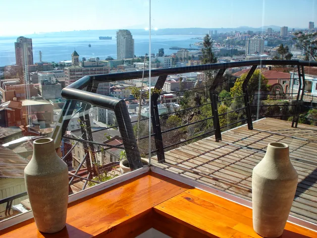 Valparaiso Experience