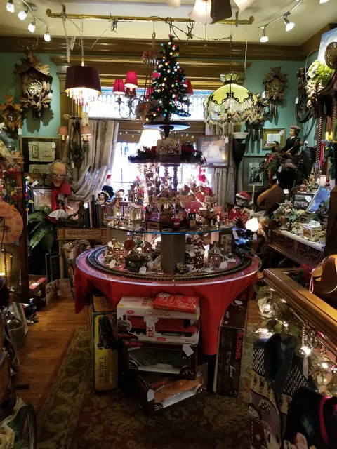 South Pennsylvania Avenue Antiques