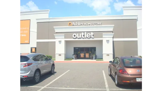 Ashley Outlet