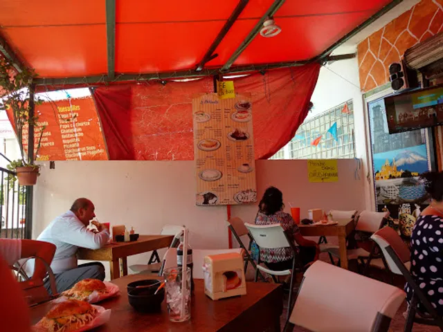 CEMITAS LA POBLANITA CANCUN