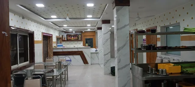 HOTEL SRIGANESH BHAVAN