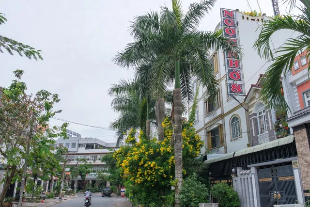 Khách Sạn Ngọc Nhớ 8