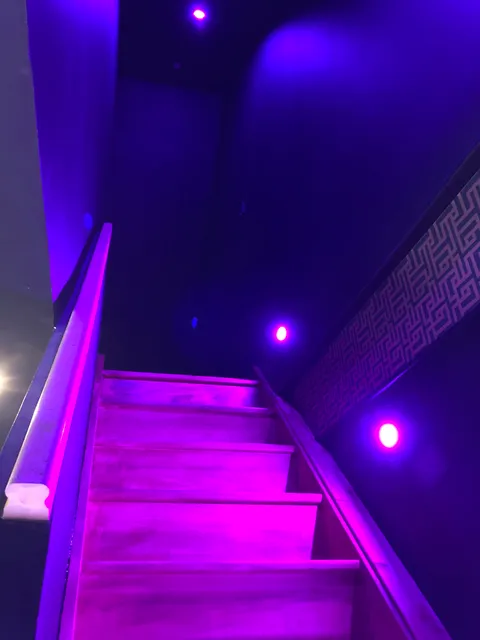 ô plaisirs charnels love room