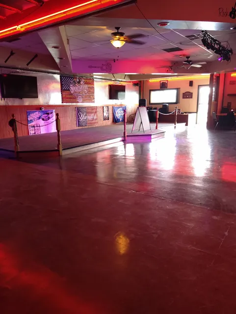 Williamsburg Road Shopping Center