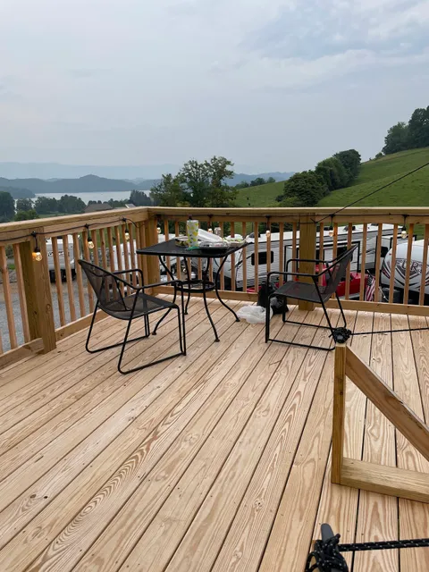 Wolf Lair Campground