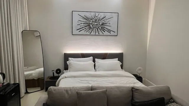 استديو روز العقيق