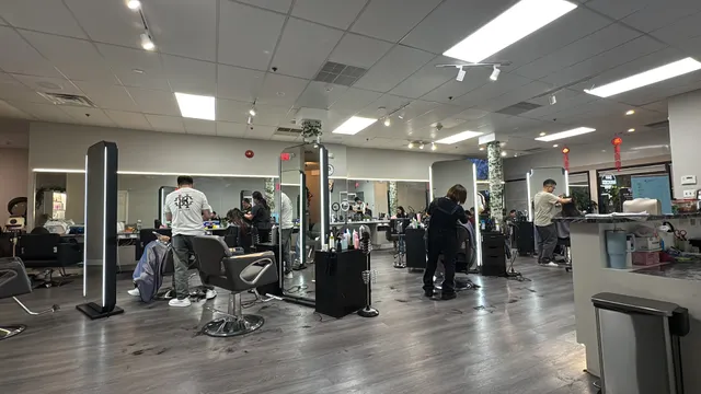 AM Salon