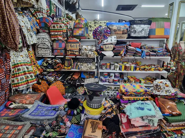 African women craft market