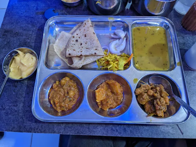 BAPA SITARAM Kathiyawadi Hotel