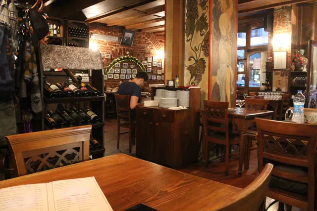 Hazzo Pulo Restaurant ve Şarap Evi