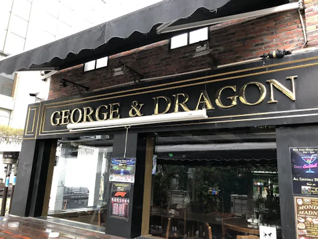 George and Dragon British Pub