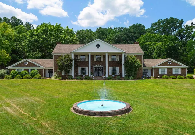 Magnolia House (closed)