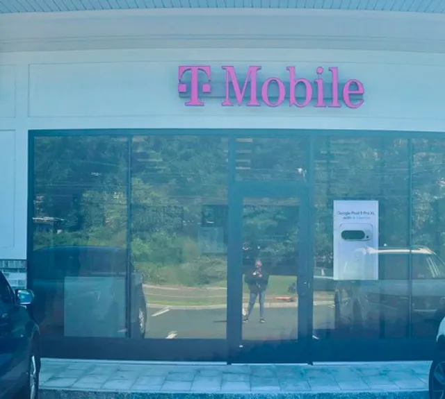 T-Mobile Authorized Retailer